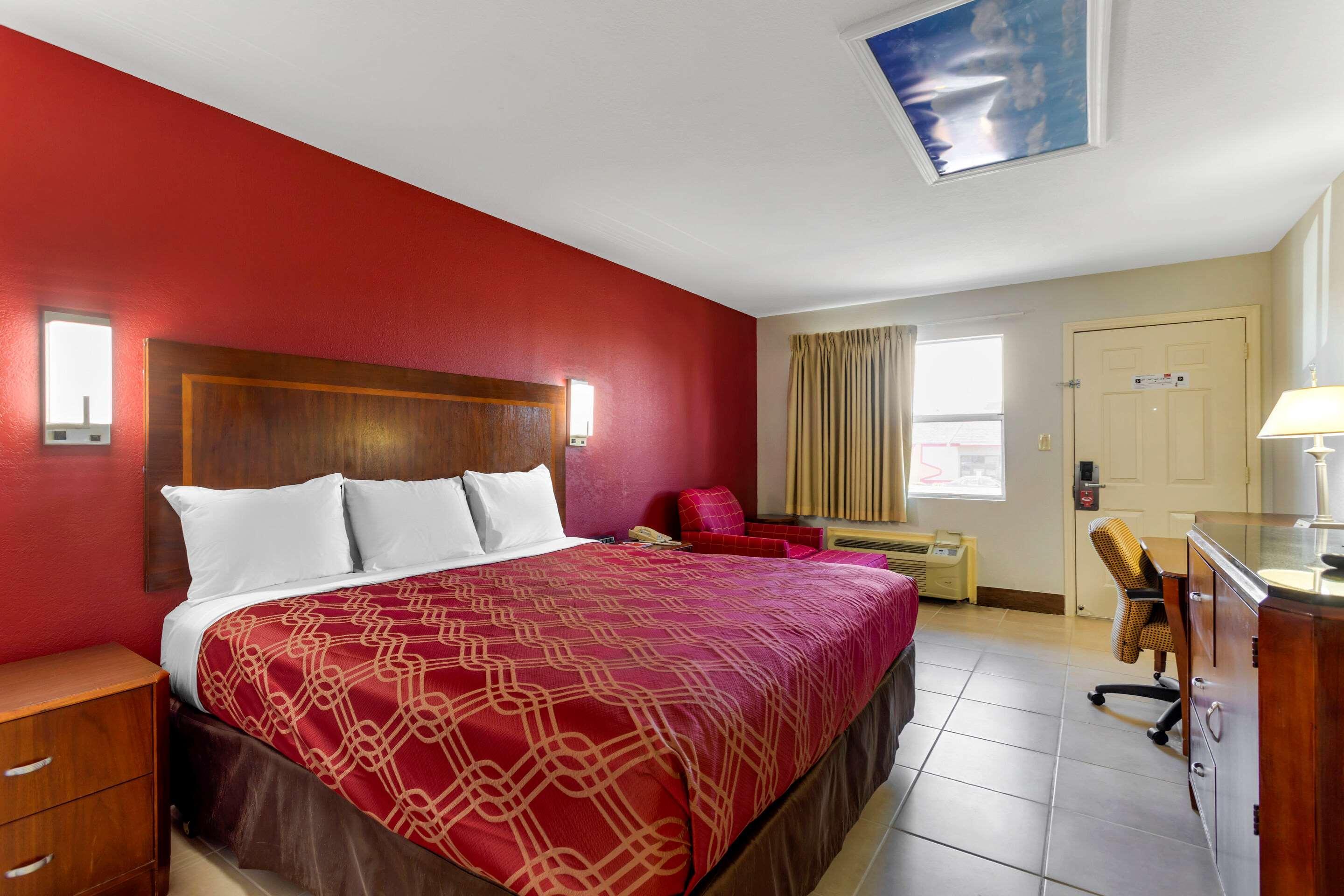 Econo Lodge - Атенс Екстериор снимка